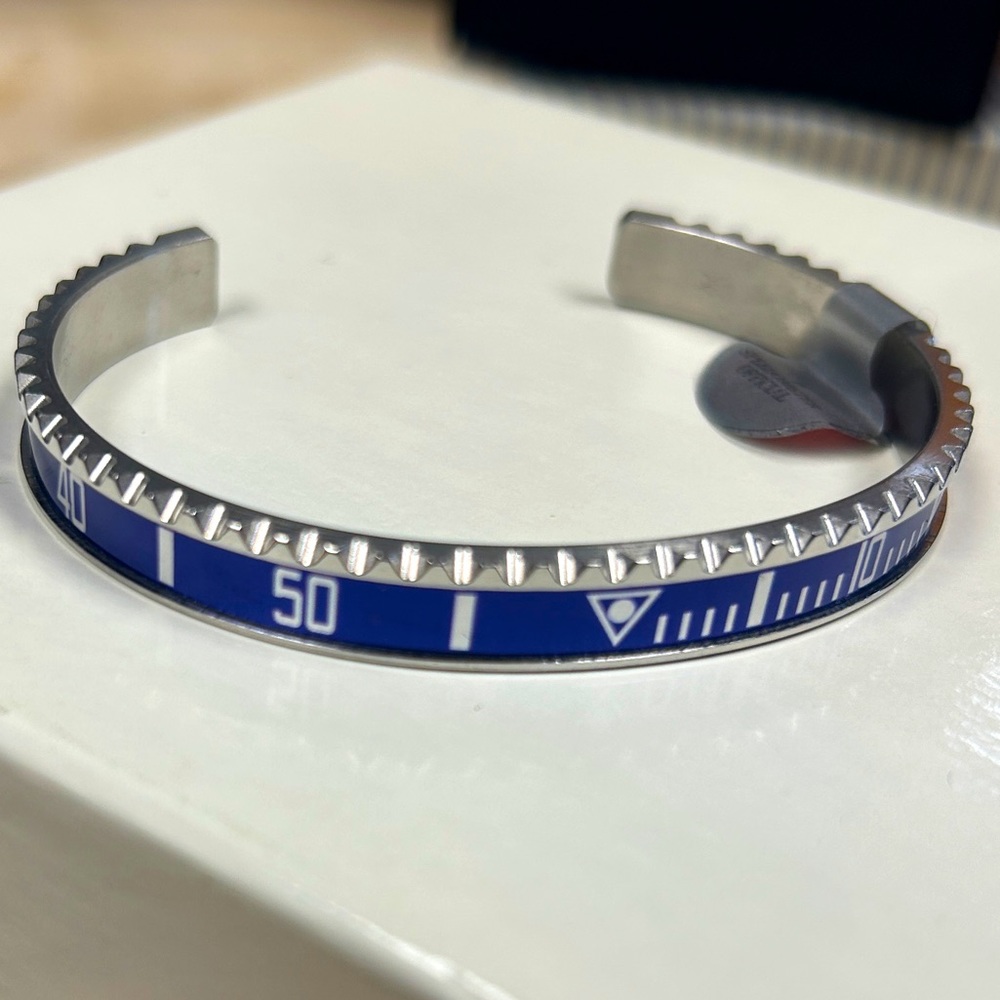 Speedometer Official Bangle Men’s